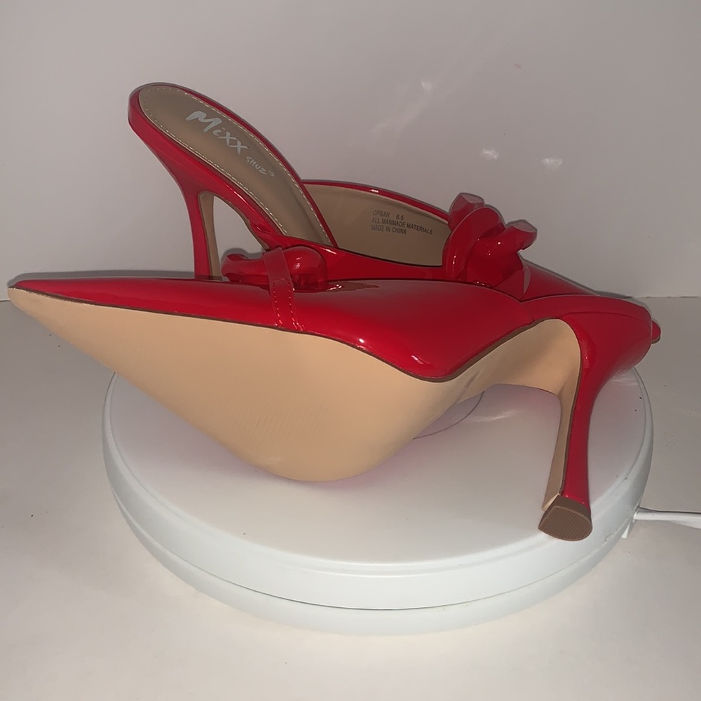 Pointy Red - Picture 2 of 3